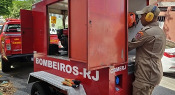 Fábrica que pegou fogo no Rio produzia fantasias para o carnaval